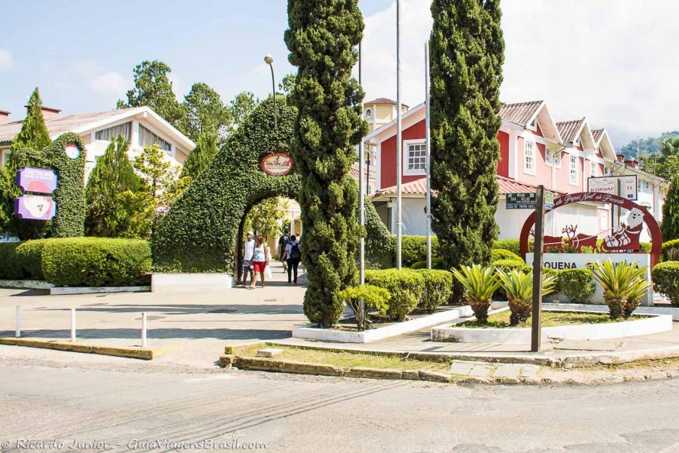 Imagem da entrada da Pequena Finlândia em Penedo.